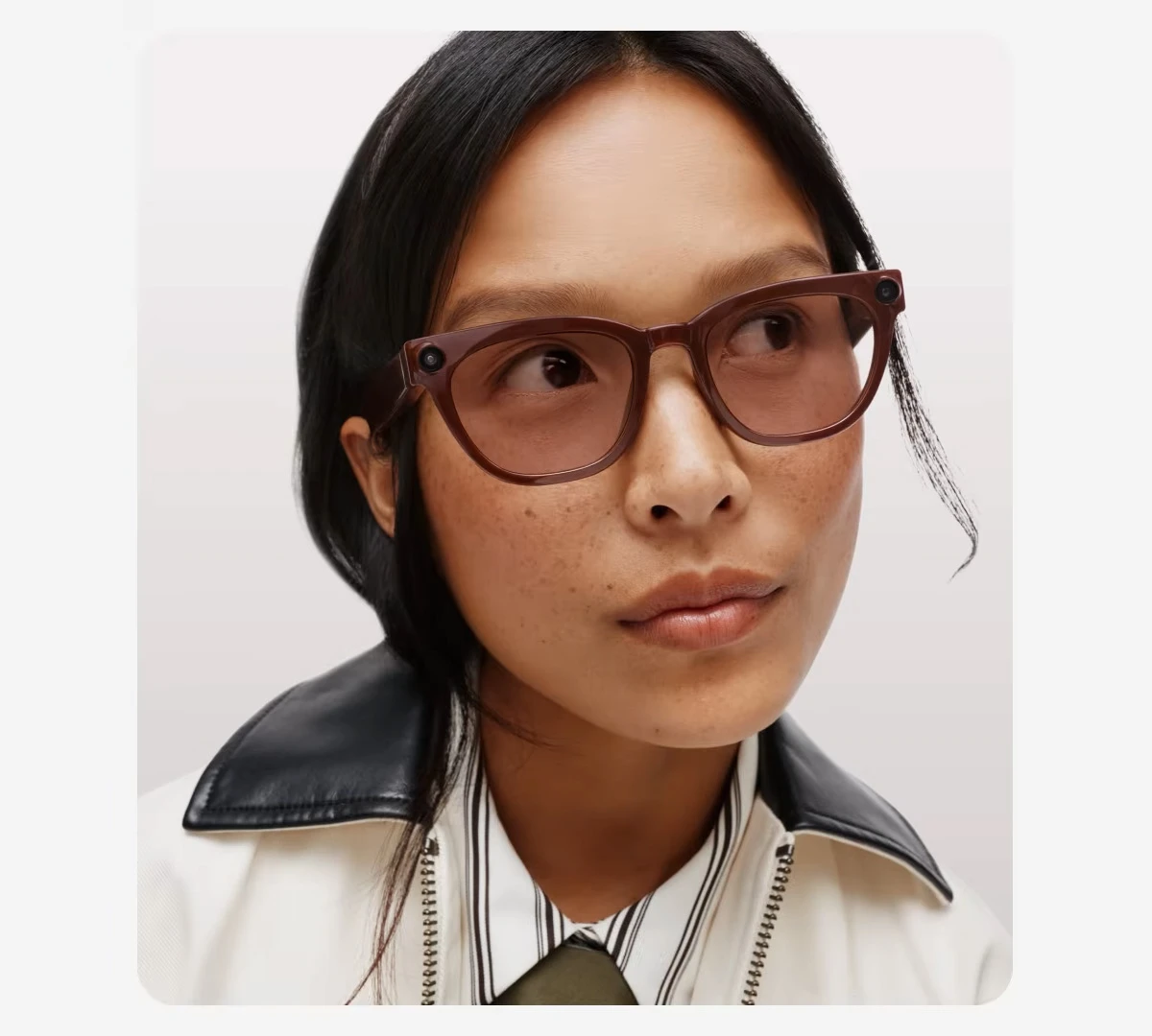 The cameras can snap photos, show people what you're looking at on a video call, and let Gemini AI see what's around you for contextual questions