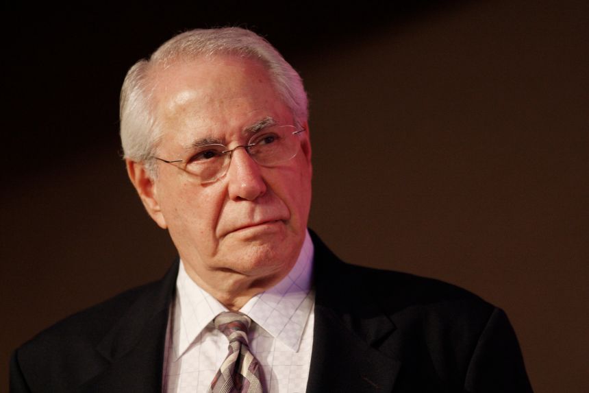 Oks and Williams were given control of Gravel's social media accounts, which they used to skewer centrist Democrats and highlight progressive causes.