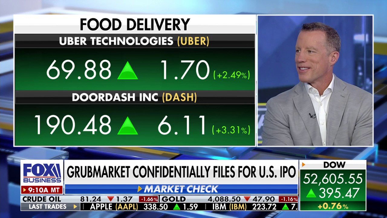 Rosecliff founder and managing partner Mike Murphy discusses the chip sell-off as he highlights the U.S. becoming less dependent on Taiwan for the technology.
